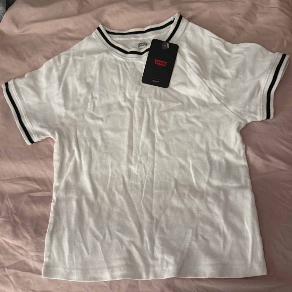 LEVIS NWT tees